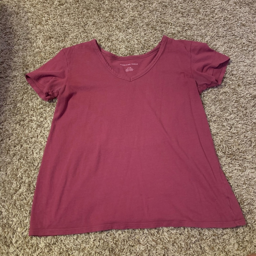 American Eagle Vneck